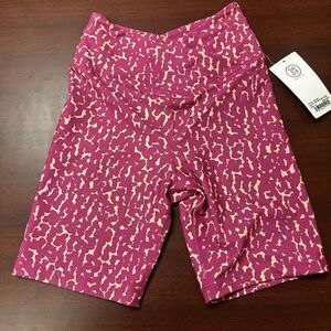 Sage Collective Biker Shorts Womens Size XS Rain Spot Purple Orchid Yoga Fitness